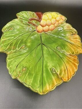 Vintage Frutta Fresca Seymour Mann Philippines Grape Leaf Dish Ceramic 7 1/2" B
